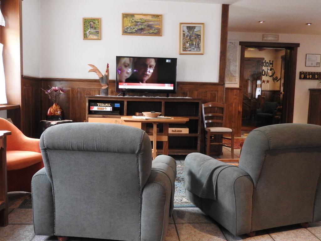 Hotel Le Clocher Champoluc Zewnętrze zdjęcie