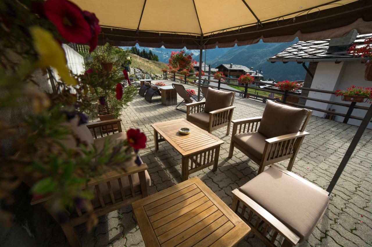 Hotel Le Clocher Champoluc Zewnętrze zdjęcie