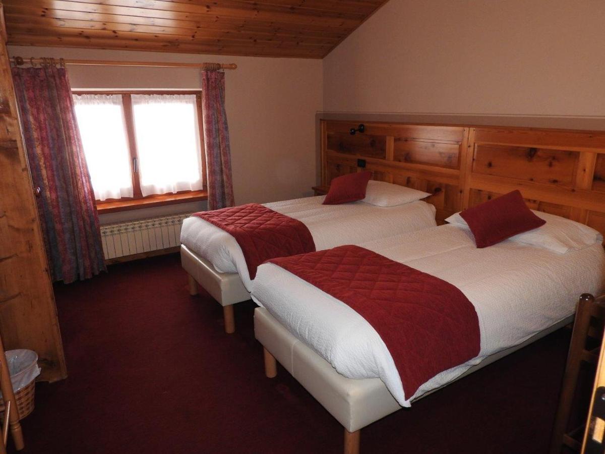 Hotel Le Clocher Champoluc Zewnętrze zdjęcie
